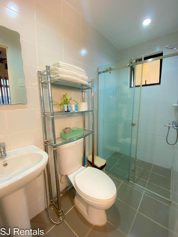 2 Bedroom Condo @ Midpoint Residences W/ City View 만다웨 시 외부 사진