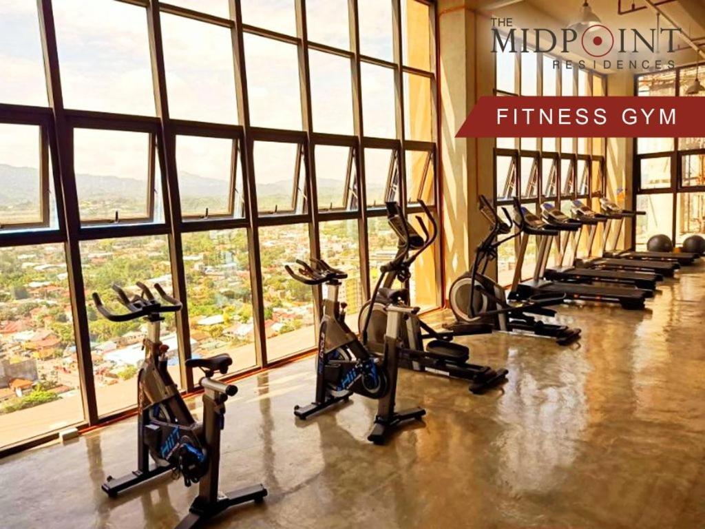 2 Bedroom Condo @ Midpoint Residences W/ City View 만다웨 시 외부 사진